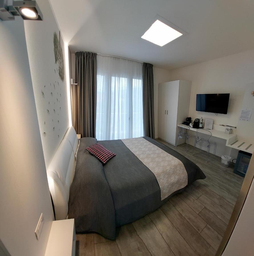 La Brise Otel Marina di Pietrasanta Dış mekan fotoğraf
