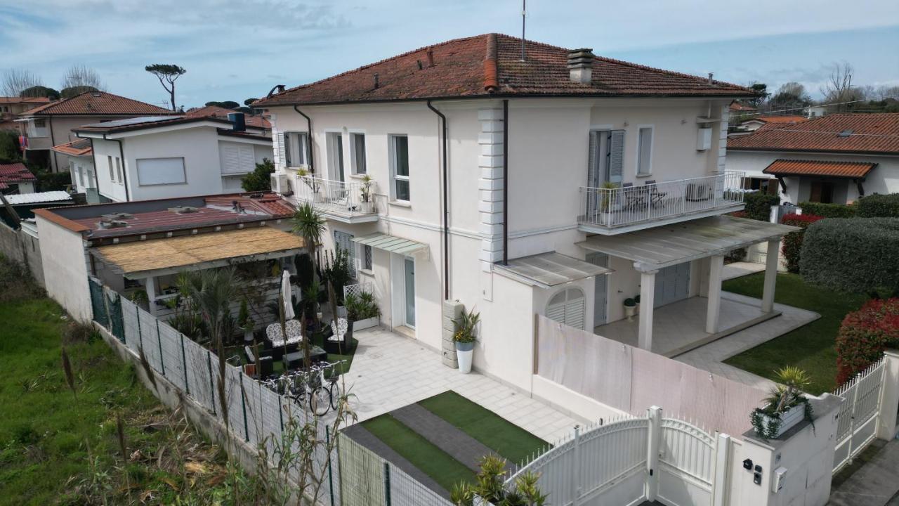La Brise Otel Marina di Pietrasanta Dış mekan fotoğraf
