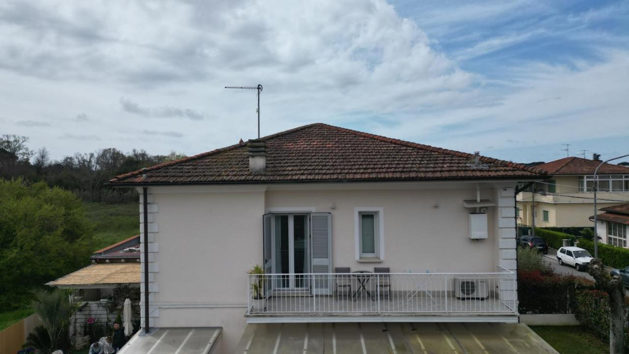 La Brise Otel Marina di Pietrasanta Dış mekan fotoğraf