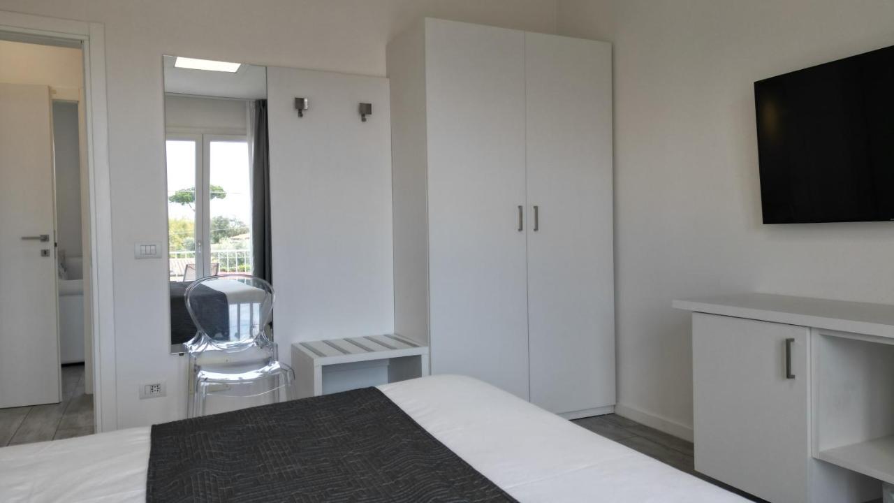 La Brise Otel Marina di Pietrasanta Dış mekan fotoğraf