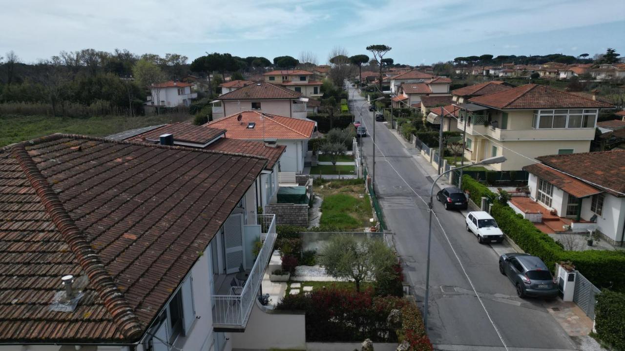 La Brise Otel Marina di Pietrasanta Dış mekan fotoğraf