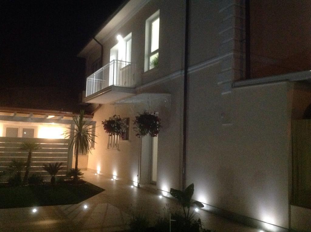 La Brise Otel Marina di Pietrasanta Dış mekan fotoğraf
